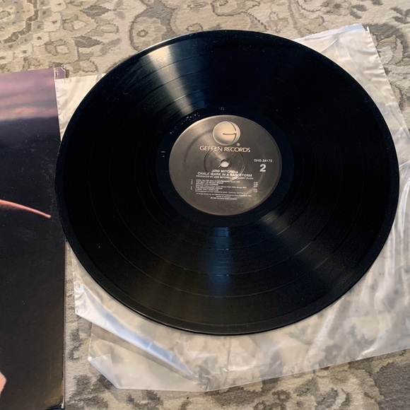 Joni Mitchell vinyl lp record Chalk Mark in a Rain Storm - Picture 3 of 7
